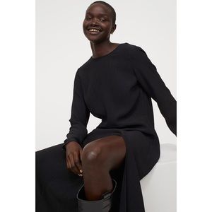 NWT Slit-Front Dress | H&M